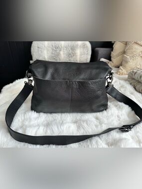EUC Margot NEW YORK Black Pebble Leather Crossbody